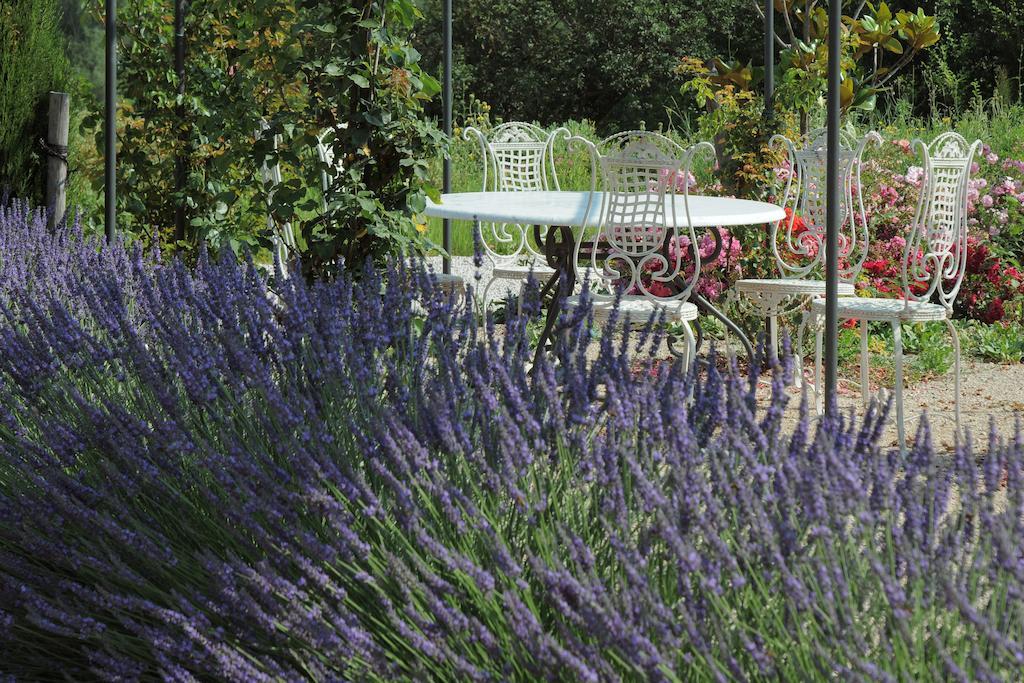 Une Campagne En Provence Bras Ngoại thất bức ảnh