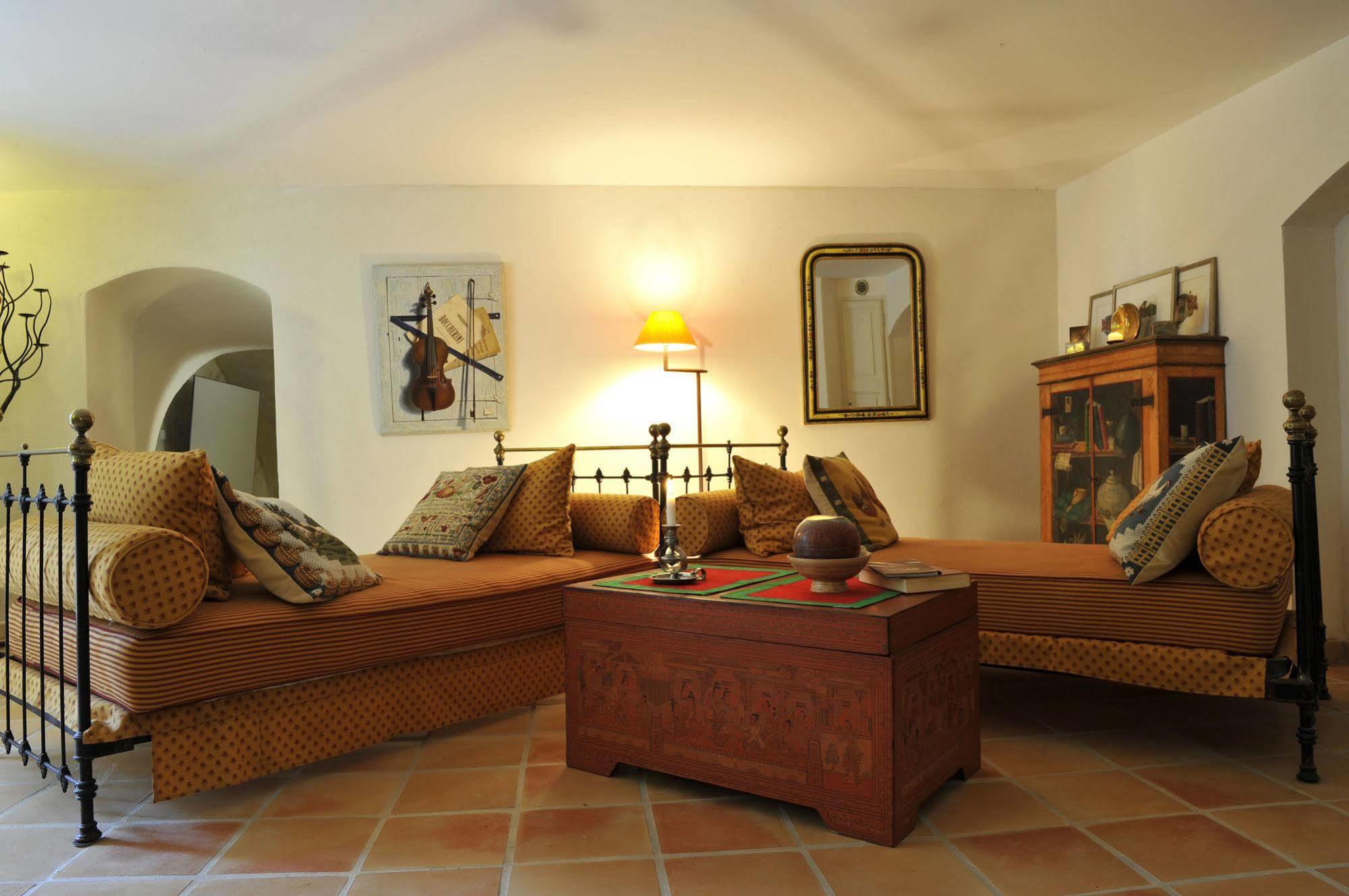 Une Campagne En Provence Bras Ngoại thất bức ảnh