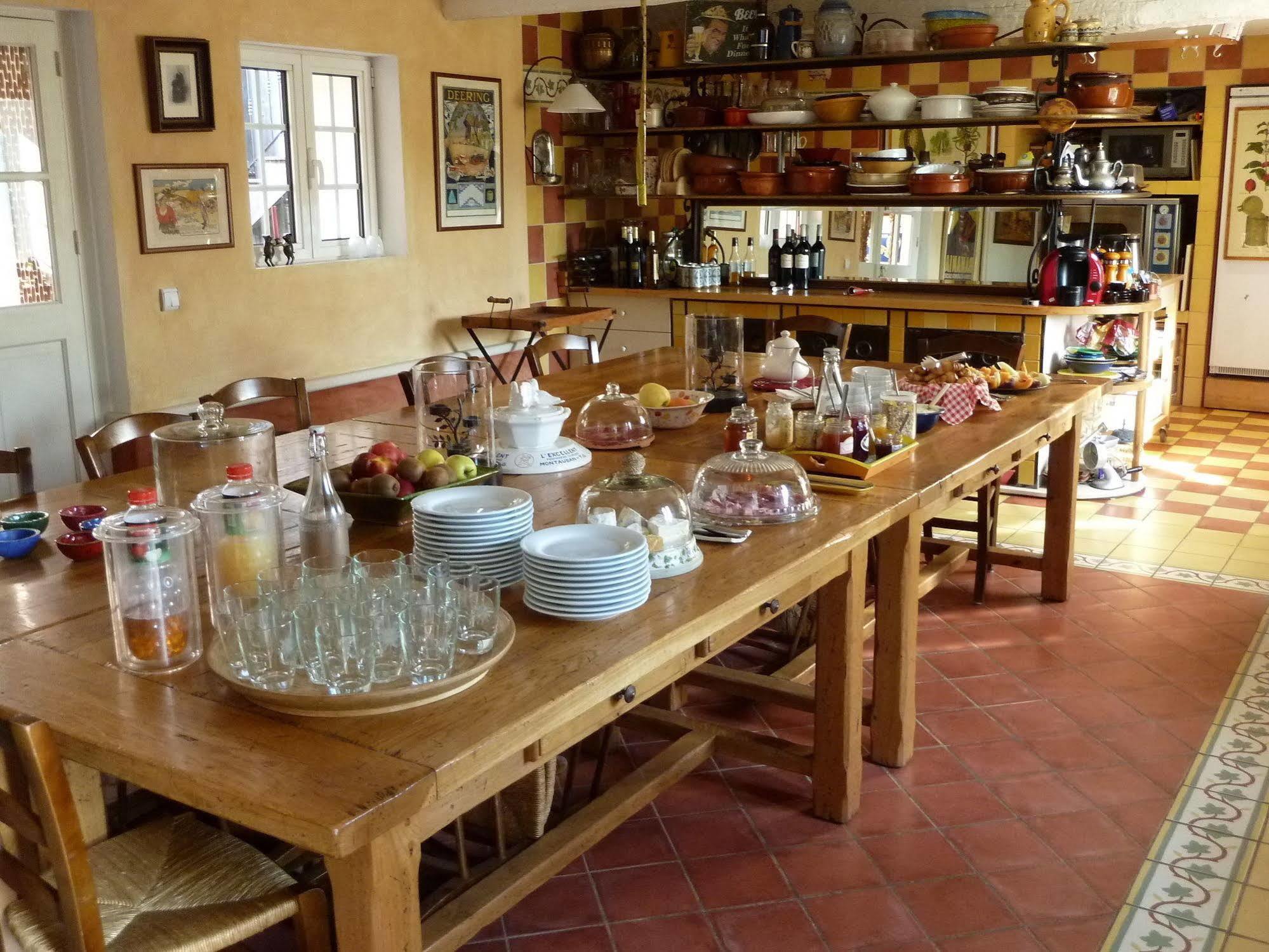 Une Campagne En Provence Bras Ngoại thất bức ảnh