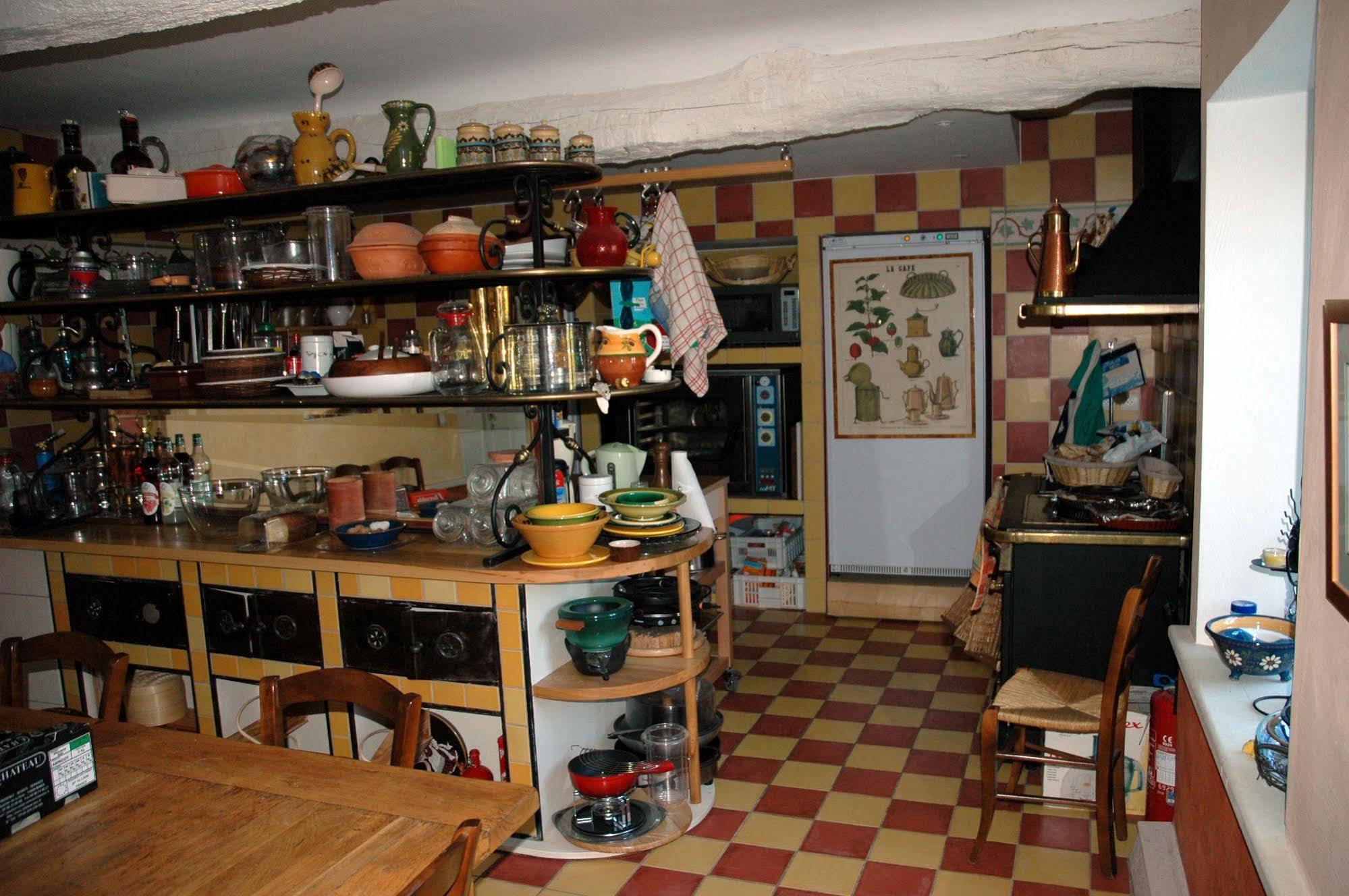 Une Campagne En Provence Bras Ngoại thất bức ảnh