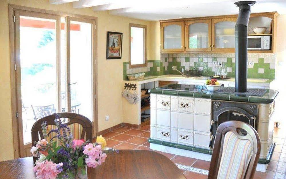 Une Campagne En Provence Bras Ngoại thất bức ảnh